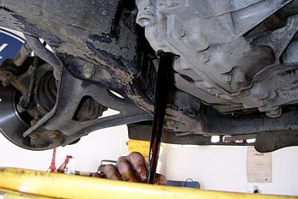 Miért fontos a váltóolaj cseréje?